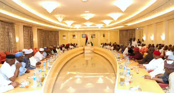 Buhari Invites APC Senators To Villa Over Onnoghen’s Suspension